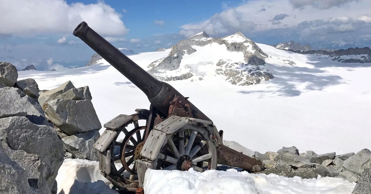 Thunder in the Mountains with Tom&nbsp;Isitt